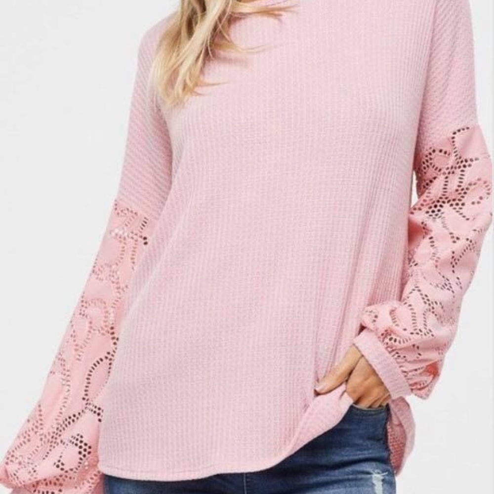 Pretty n Pink Knotted Top - Picture 2 of 2